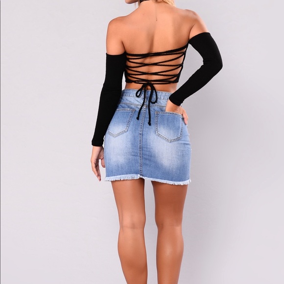 Fashionnova Demin Skirt - Picture 3 of 6